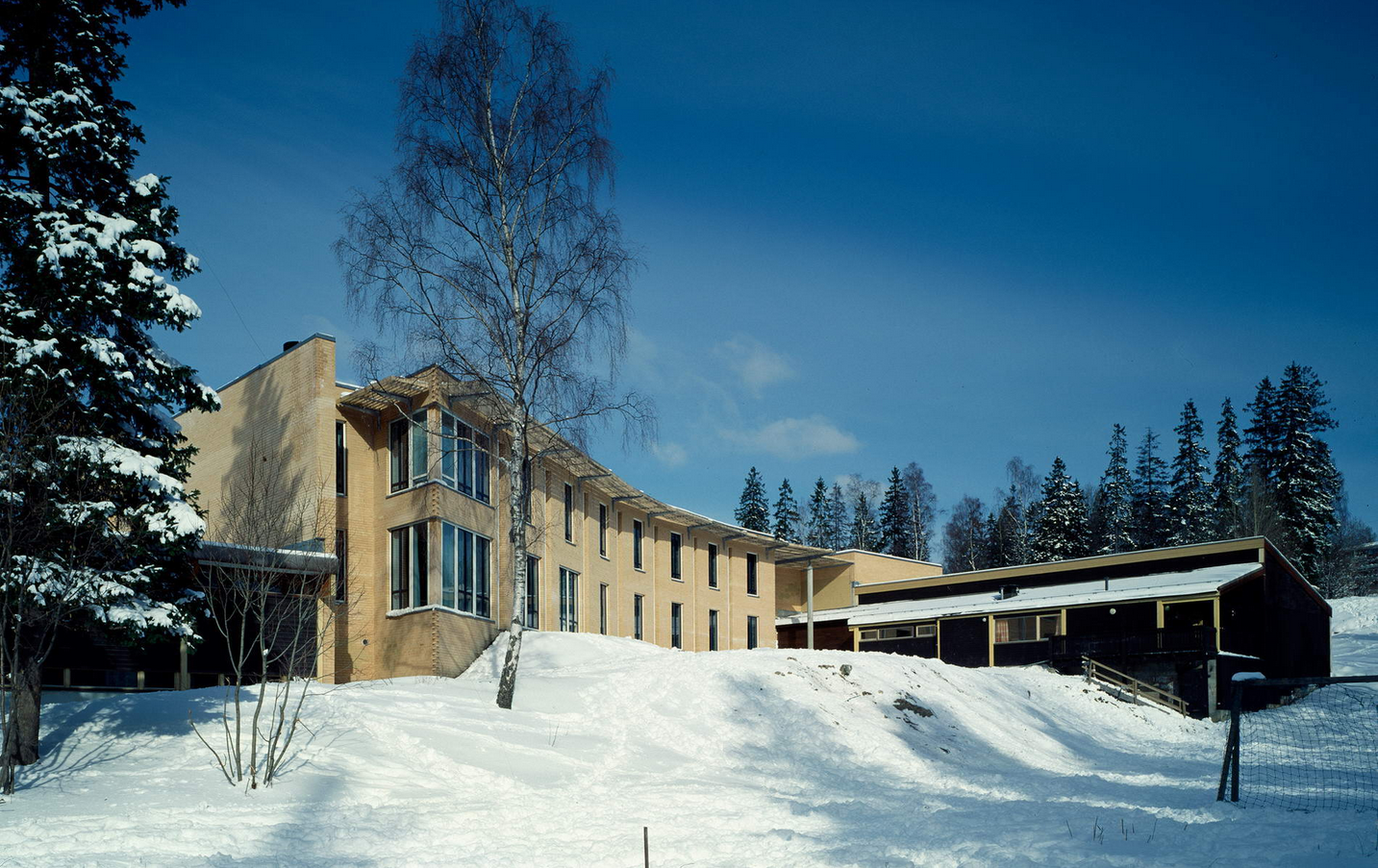 Det nybygde D-bygget 1997