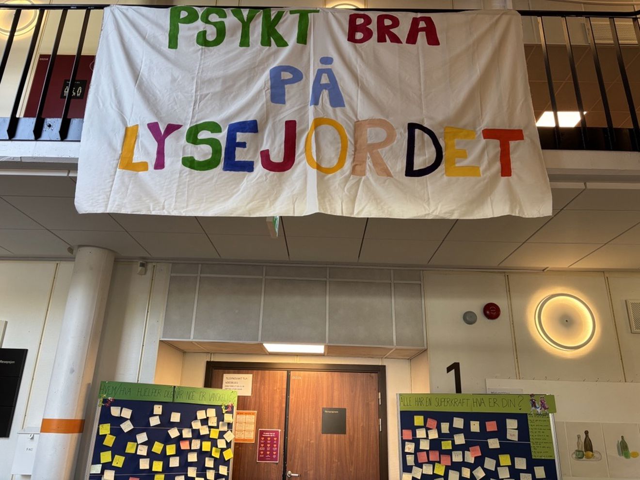 et banner fra et tak et banner fra et tak